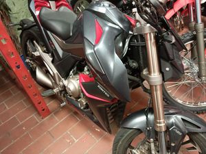 ZONTES ZT125 U CA. 6000KM EZ 2021