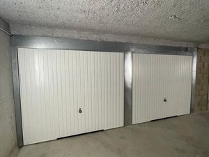 Garage borne de recharge électrique