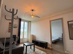 T2 meublé avec parking