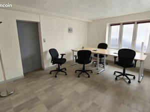 Local commercial / activité libérale ou bureaux