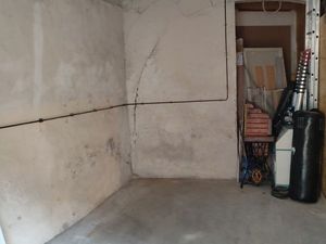 Garage emplacement moto à louer