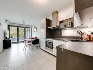 T2 - 45 m² avec parking et terrasse - Location - Aix en Provence Luynes