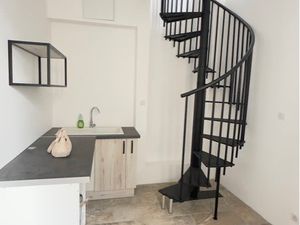 Manosque centre - T1 bis meublé en Duplex -18m2