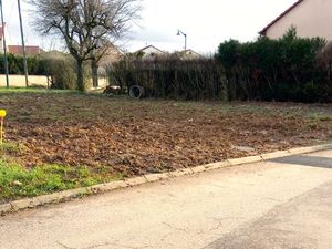 Terrain 621 m² CHARLY ORADOUR