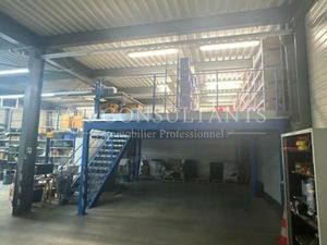 Local bureaux 400 m²