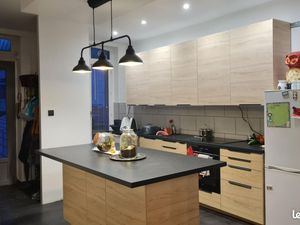 T4 lumineux en plein centre-ville