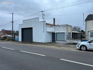 Local commercial garage 236 m2