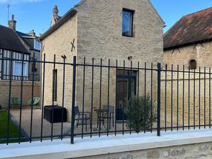 Maison meublée bail annuel