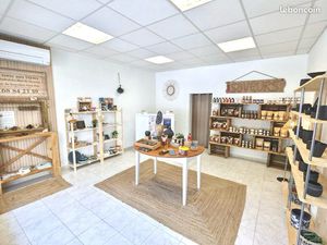 Local commercial centre village Barjac