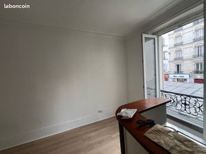 Studio – 20 rue Carnot  Levallois-Perret – À visiter rapidement