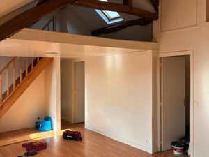 ◊ NOUVEAU : Magnifique 3 Pièces (57m²) Rénové - Espace Bureau/Mezzanine - Quartier Rémys  