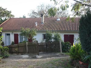 Ensemble immobilier comprenant une maison de plain pied de 107m2 + maison ancienne de 124m