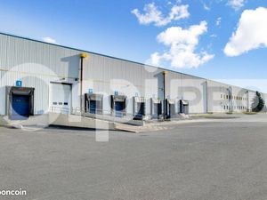 Local d'activité 23 105 m²