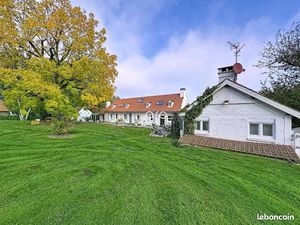 Maison 5 pièces 250 m²