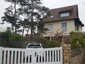 Habitation style balnéaire proche plage commerces