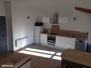 Superbe Appartement T2 - Meublé - Place du 11 Novembre
