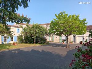 Propriété 22 pièces 500 m²