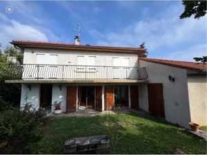 Maison à vendre proche école avec terrain