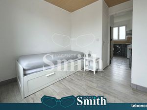 Studio 1 pièce 17 m²