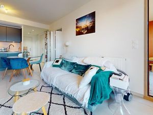 Beau T2 lumineux situé au 7e étage d’une résidence de standing (rue Félix Brun)