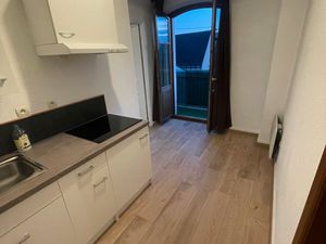 Studio cuisine séparée/balcon/cuisine amen