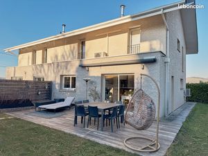 Maison mitoyenne 104m2 à Etercy