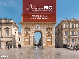 Local commercial 230 m²