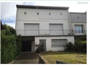 Maison avec 2 appartements à rénover