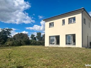 Exceptionnelle maison à étage T4 à Muret