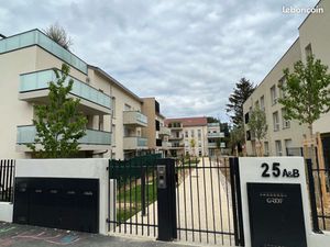 Garages box gardes meubles sécurisés Champagne