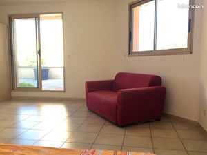 Studio meublé 32m2 avec terrasse de 62m2 et vue panoramique