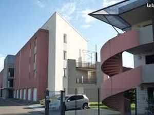 Lot de 2 Appartements + 2 Garages