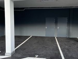 Loue parking St Sébastien sur Loire