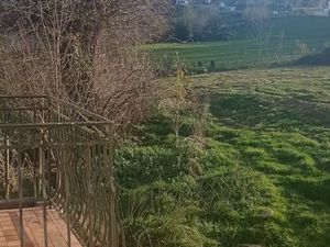 Maison ancienne 165m2 habitables partiellement rénovée