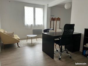 Partage de bureau meublé dans cabinet pluridisciplinaire