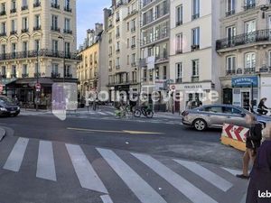 Local commercial 600 m²