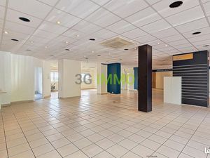 Immeuble 400 m² Abrest