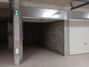 Garage a louer proche lycee gallieni frejus