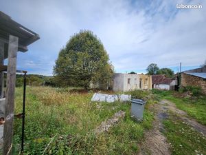 Terrain 1 735 m² Magnac Bourg