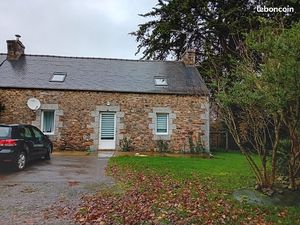 Maison 3 km du rond point de kernilien