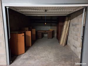 Auxerre garage box fermé sécurisé