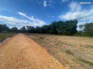 Terrain Constructible a vendre