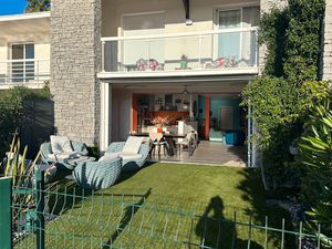 Marina d’exception avec ponton privé – Île Saint-Martin  Cap d’Agde