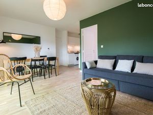 L'Oasis Urbain T4 cosy + parking privé + proche Bus & Tram