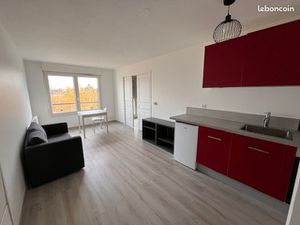 A louer 2 pièces meublées Noisy le Grand