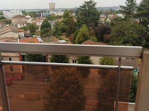 Loue appartement meublé