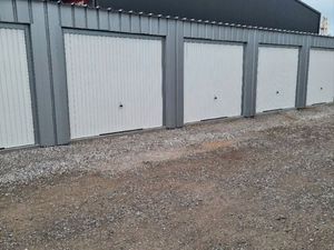 Box Depot Garage extérieur