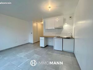 Studio 1 pièce 26 m²