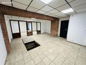 Immeuble 3 pièces 150 m²