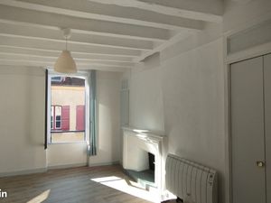 Location maison Joigny centre historique